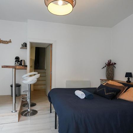 Studio Moderne, Hypercentre De Cholet, Arrivee Autonome ! Екстериор снимка